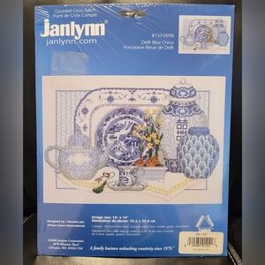 JANLYNN Vintage 2000 Counted Cross Stitch Kit "Delft Blue China" #157-0098 Open